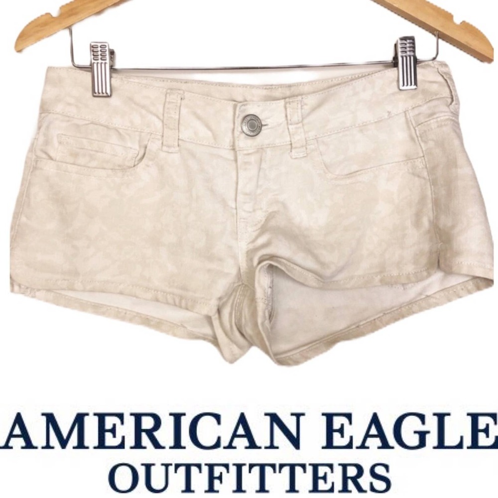 American Eagle Stretch Tan Print Short Shorts Size 2